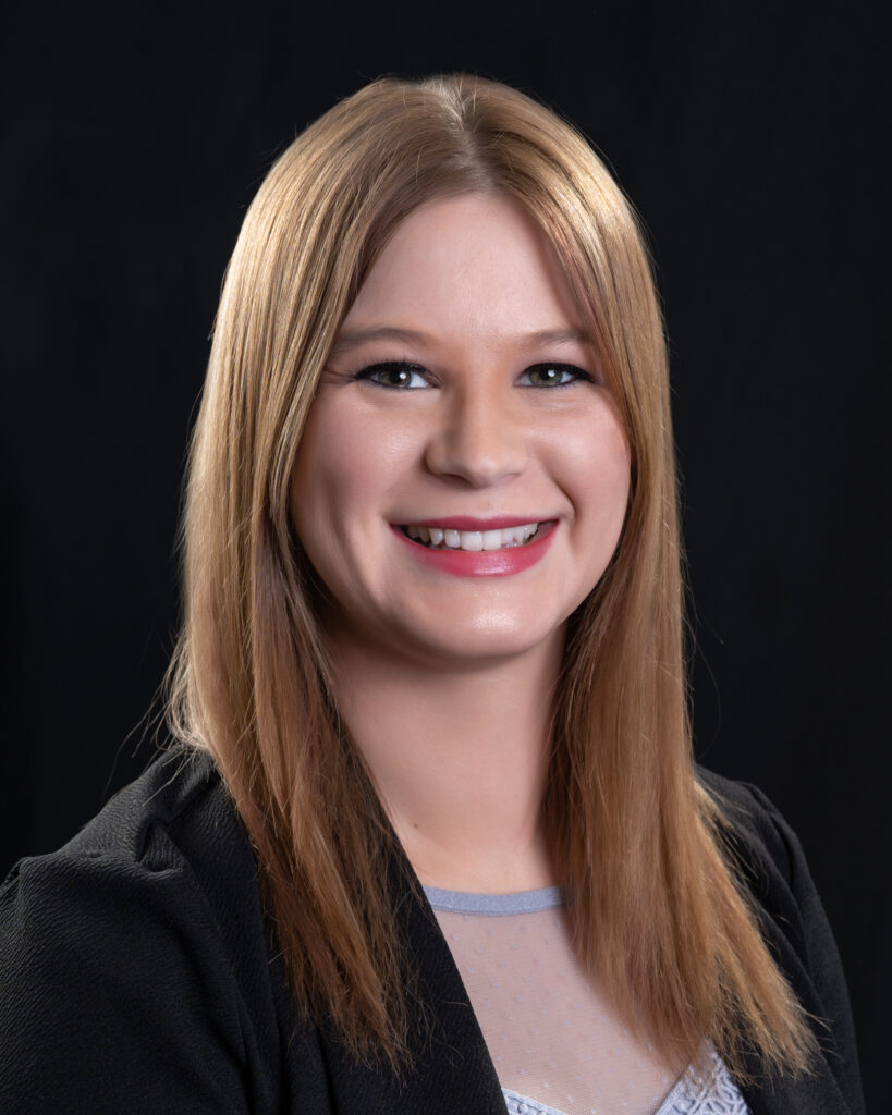 Makaela Credit Analyst